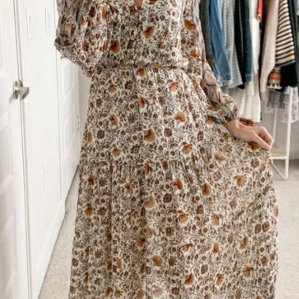 Veronica Beard ‘Yoelle’ 100% silk dress and slip. Size 10